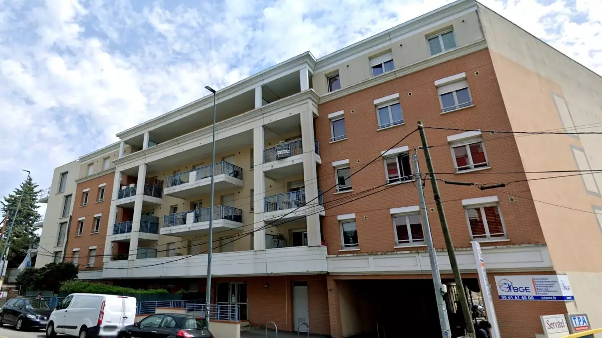Une résidence récente construite sur 4 étages longeant le boulevard Silvo Trentin immobilier neuf Barrière de Paris - Une résidence dotée d’appartements récents sur le boulevard Silvo Trentin