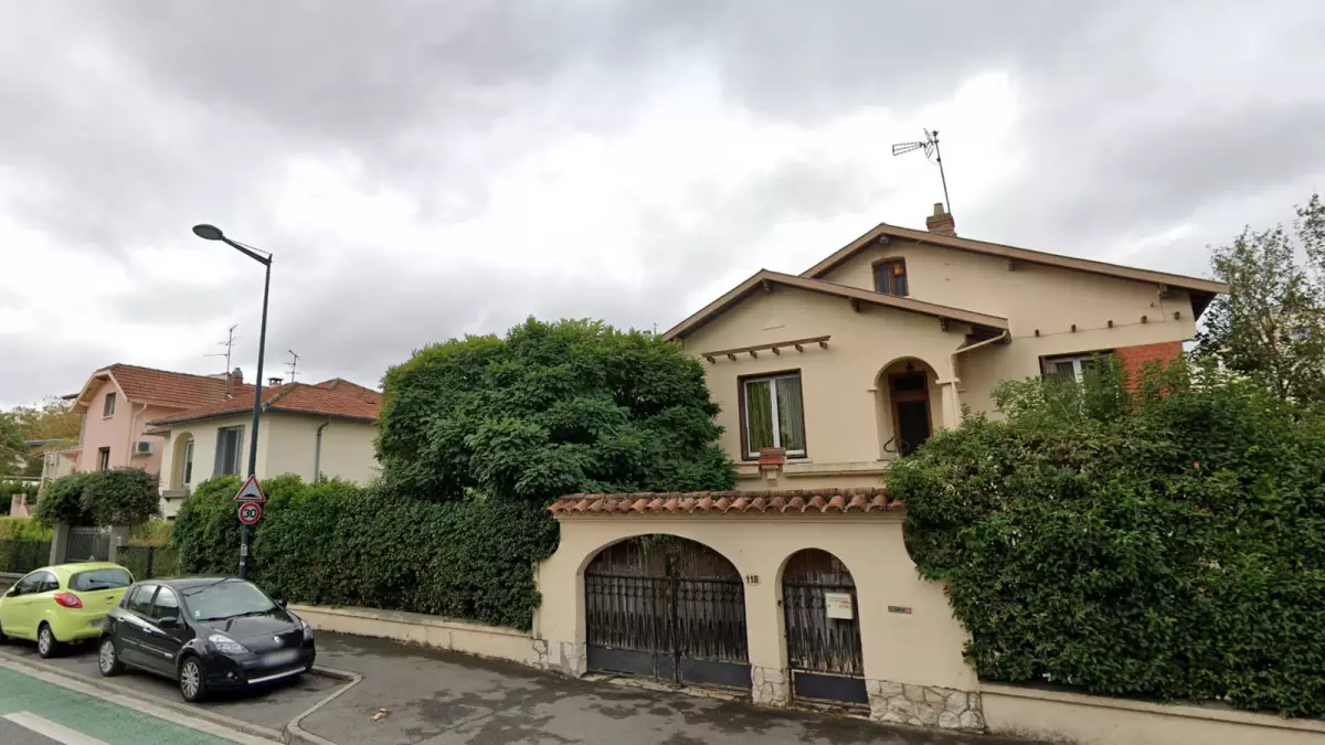 Une maison typique de Toulouse située sur l’avenue de Fronton immobilier neuf Barrière de Paris - Une villa sur l’avenue de Fronton