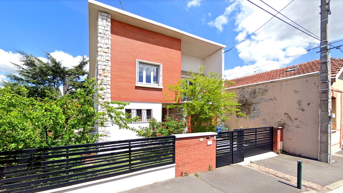 immobilier neuf croix de pierre - La rue Lafage abrite des villas aux codes architecturaux toulousains