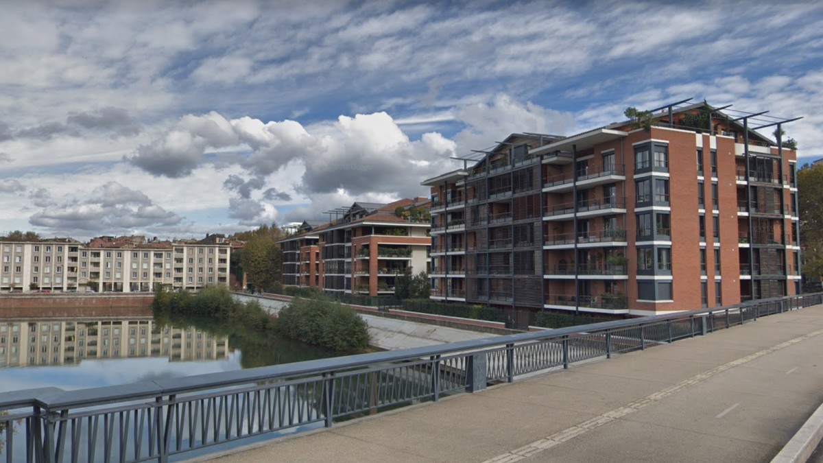 appartement neuf toulouse hypercentre - Un ensemble d’immeubles récent situé le long du pont Saint-Michel