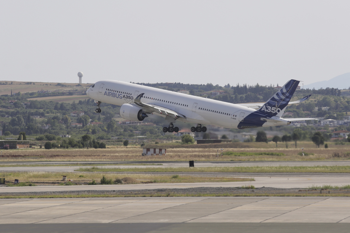 Un avion Airbus décolle investissement immobilier neuf Toulouse - Tout l'immobilier neuf à Toulouse intramuros et en périphérie