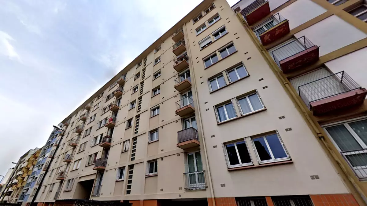 Un immeuble récent disposant d’appartements récents à Toulouse Saint-Michel immobilier neuf toulouse Saint-Michel - Un immeuble situé le long de la rue Achille Viadieu