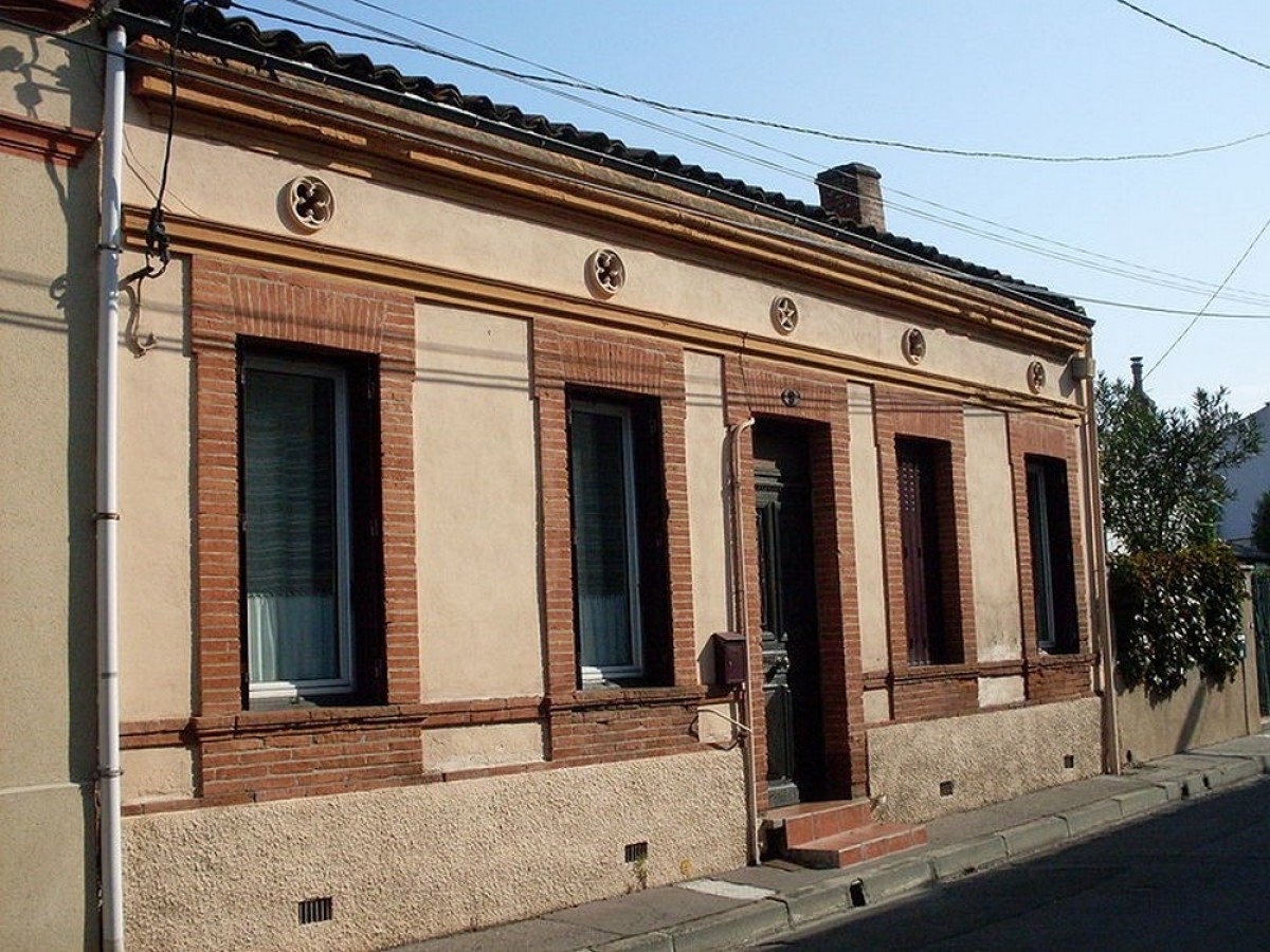 Une maison toulousaine typique de la ville de Toulouse quartier paleficat toulouse - Une Toulousaine, ici dans le quartier des Minime