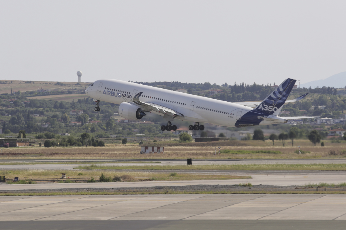 Prix immobilier par quartier Toulouse — Un avion Airbus au décollage