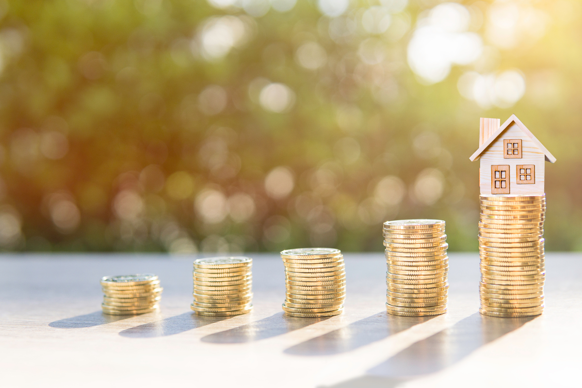 Investissement immobilier avec maison miniature