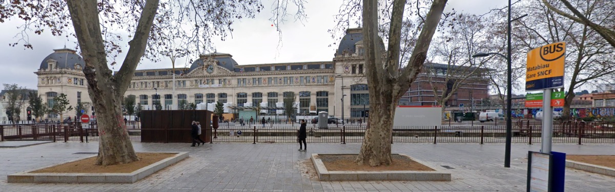 Grand Matabiau à Toulouse - vue du parvis Matabiau/gare de Toulouse