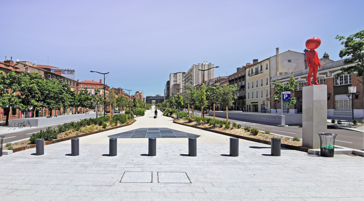 Joan Busquets – Vue les ramblas de Toulouse inspirées de Barcelone