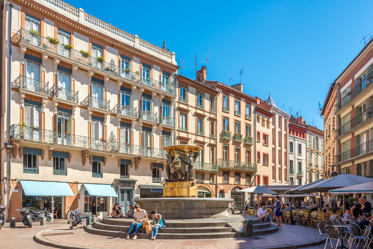 Immobilier neuf Toulouse Carmes – vue sur la place de la Trinité