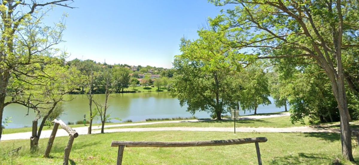 acheter un appartement neuf à Flourens permet de bénéficier de la présence de vastes espaces verts aménagés. immobilier neuf Flourens – le lac de Flourens