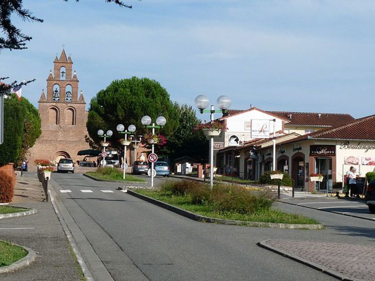 vivre à la campagne près de Toulouse – centre bourg à Drémil-Lafage