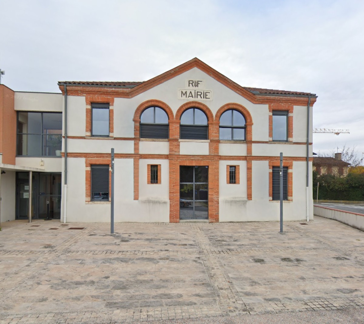 Pinel Eaunes – Vue de la Mairie d’Eaunes