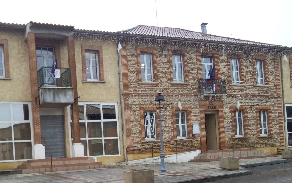 Loi Pinel Fonsorbes – vue sur la mairie de Fonsorbes