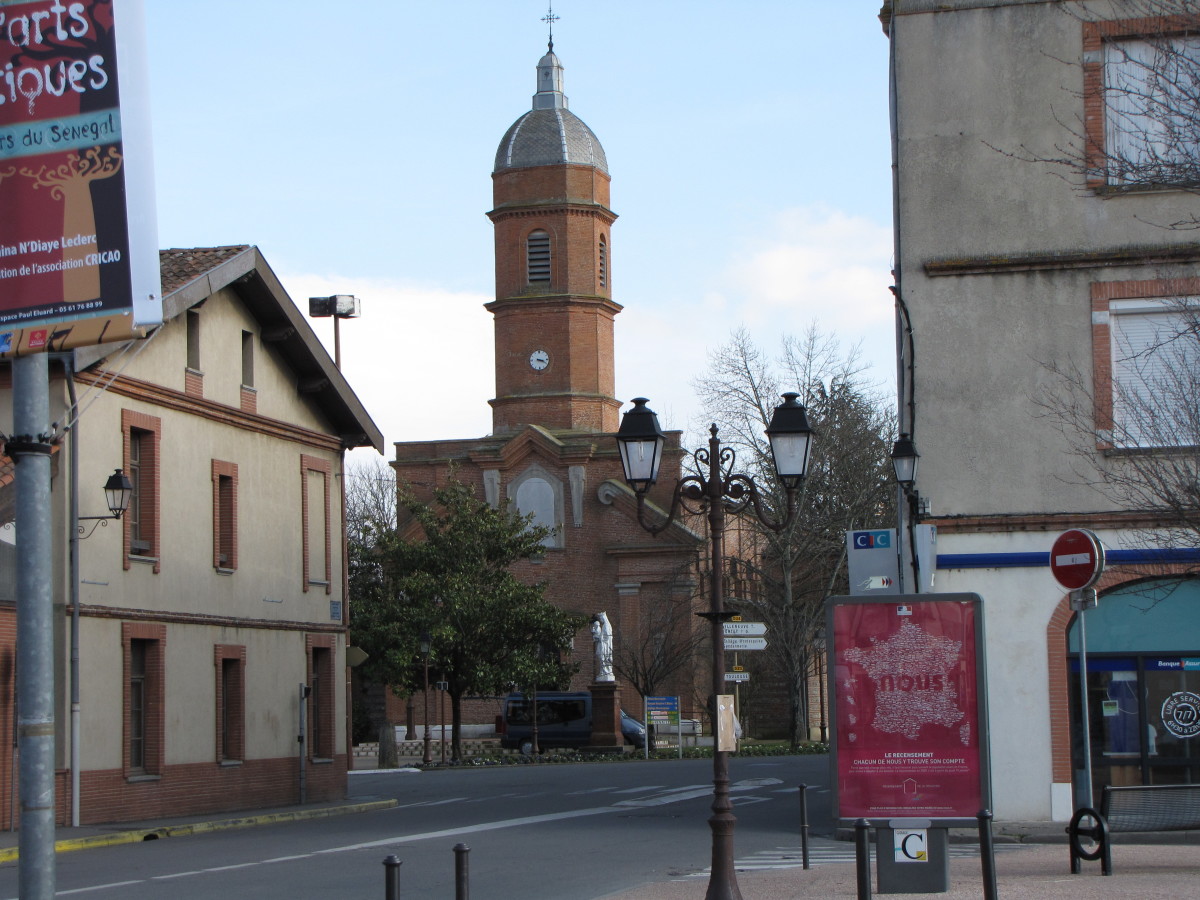 Appartement neuf Cugnaux – L’église de Cugnaux et une partie de son centre-ville