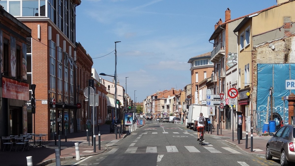 Grande rue Saint-Michel Toulouse – La grande rue Saint-Michel telle qu’avant les travaux